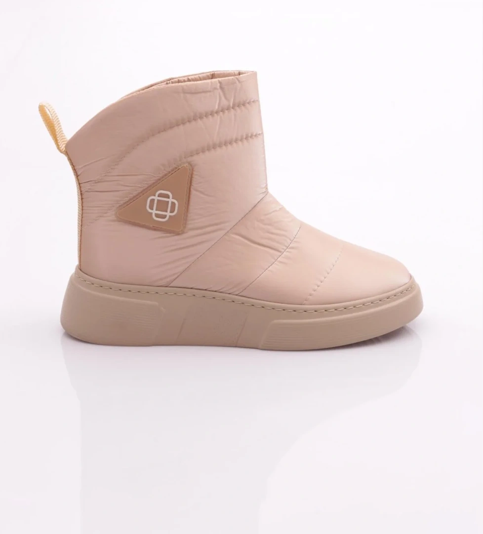 Dgn 022 Kadin Kalin Taban Bot model görseli