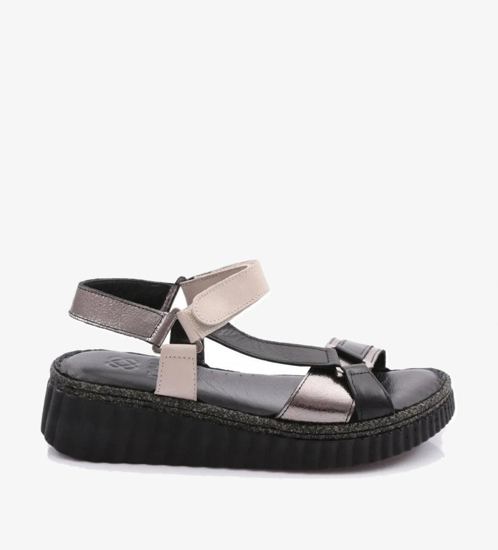 Dgn 413-2215 Kadin Sandalet model görseli