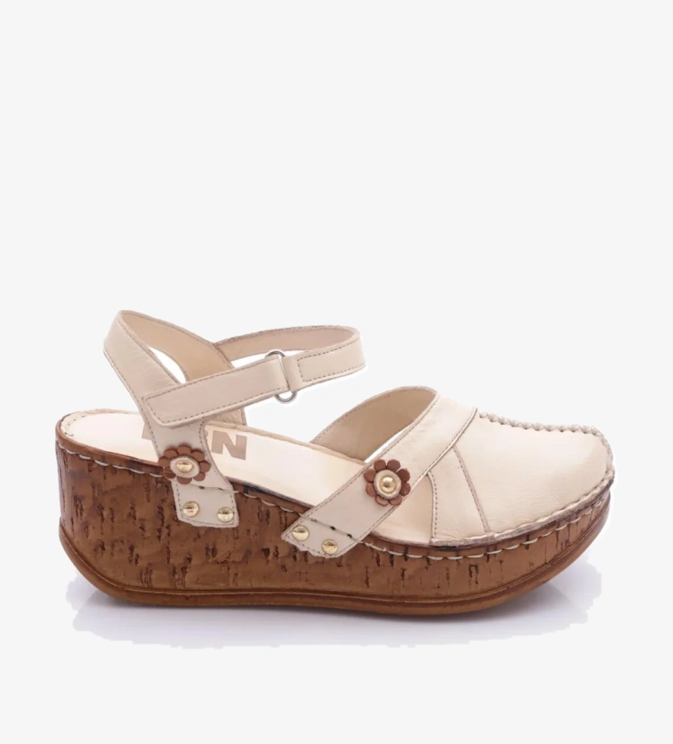 Dgn 217-2064 Kadin Mega Kalin Taban Sandalet model görseli