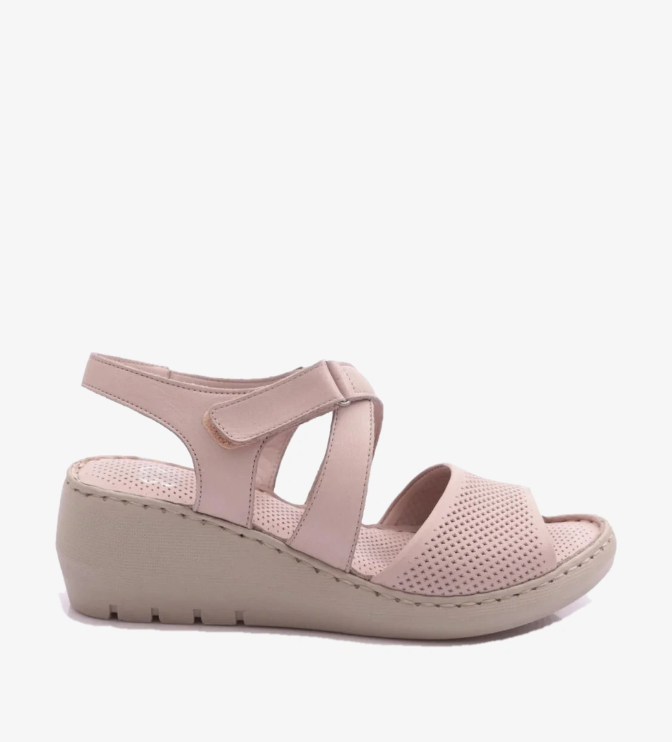 DGN 1005 Kadin Kalin Topuk Cirtli Sandalet