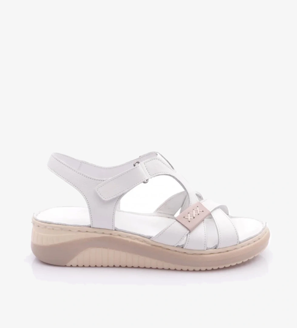 Dgn 081 Kadin Çapraz Bantli Sandalet model görseli