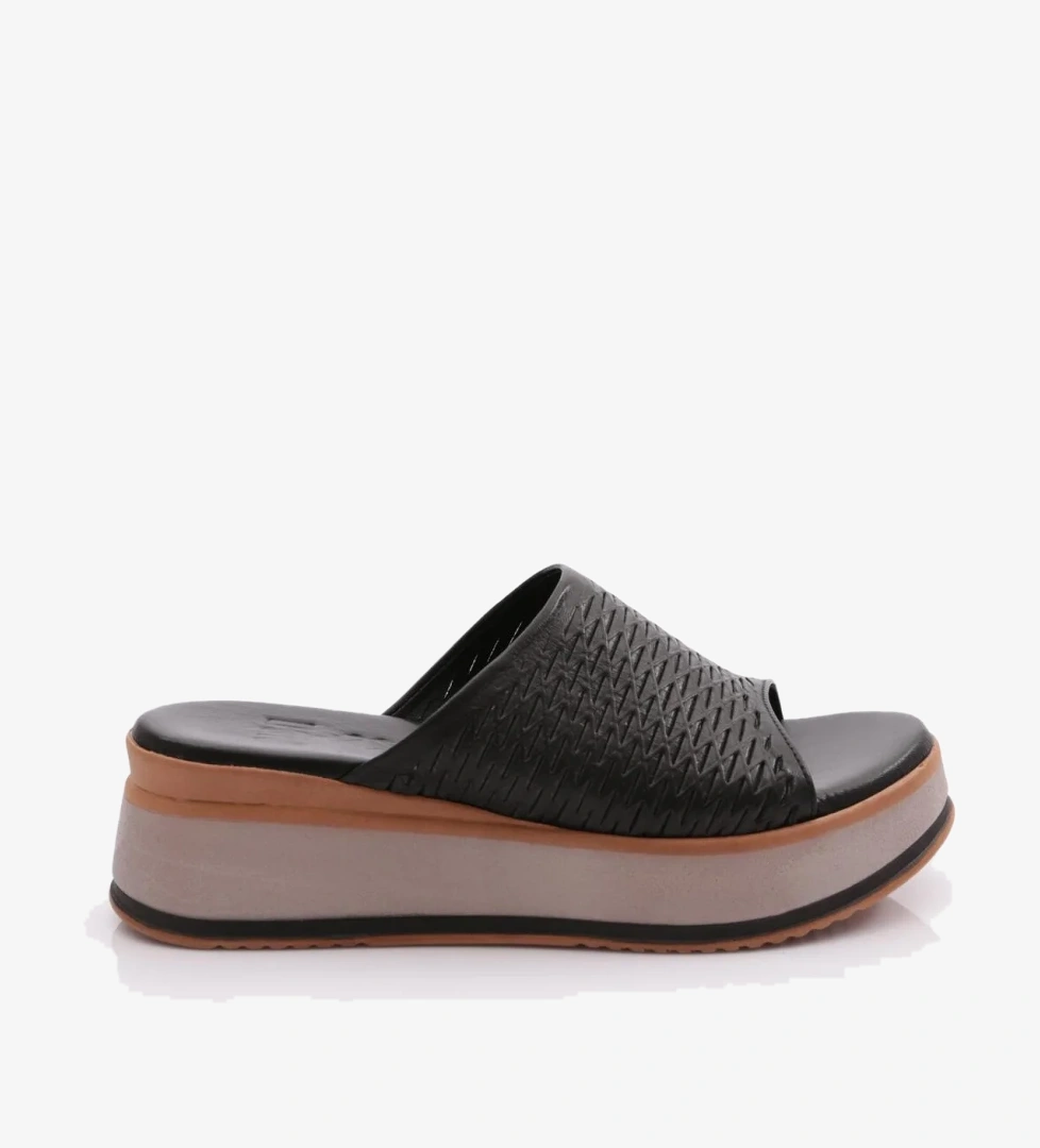 Dgn 1800 Kadin Terlik model görseli