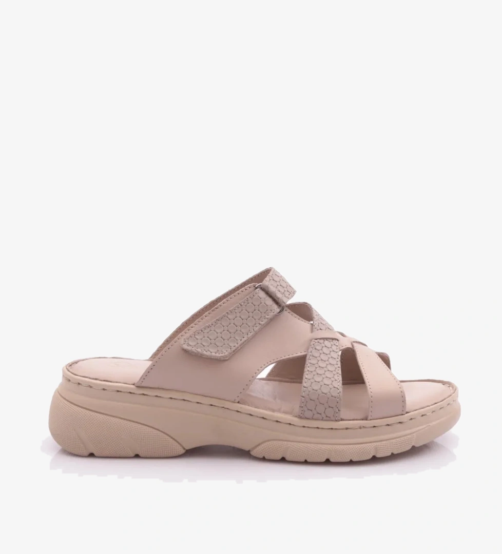 335 Kadin Cirtli Terlik