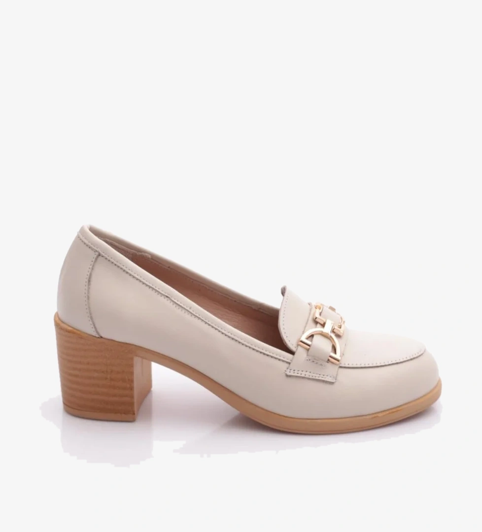 Dgn 25030 Kadin Loafer Ayakkabi model görseli