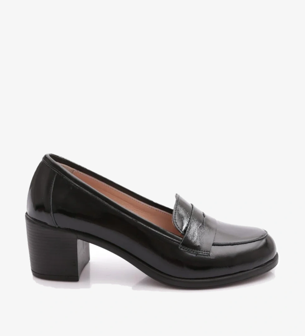 25030 Kadin Loafer Ayakkabi