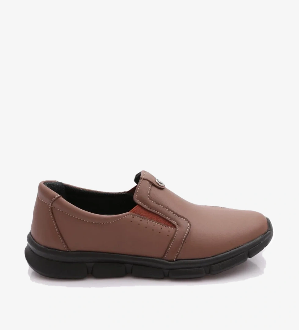 Dgn 609 Kadin Comfort Ayakkabi model görseli