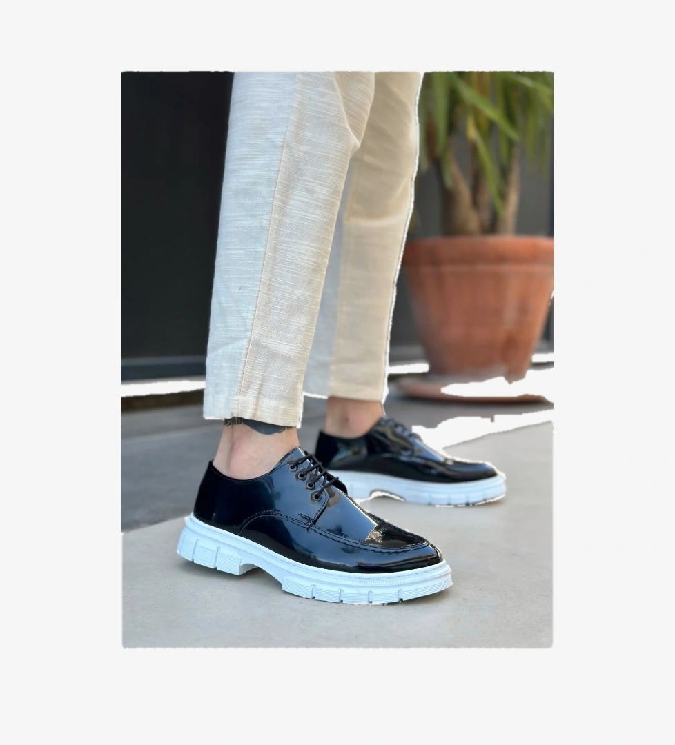 Pabucmarketi Bağcıklı Erkek Casual Ayakkabı SİYAH RUGAN (BEYAZ TABAN) model görseli