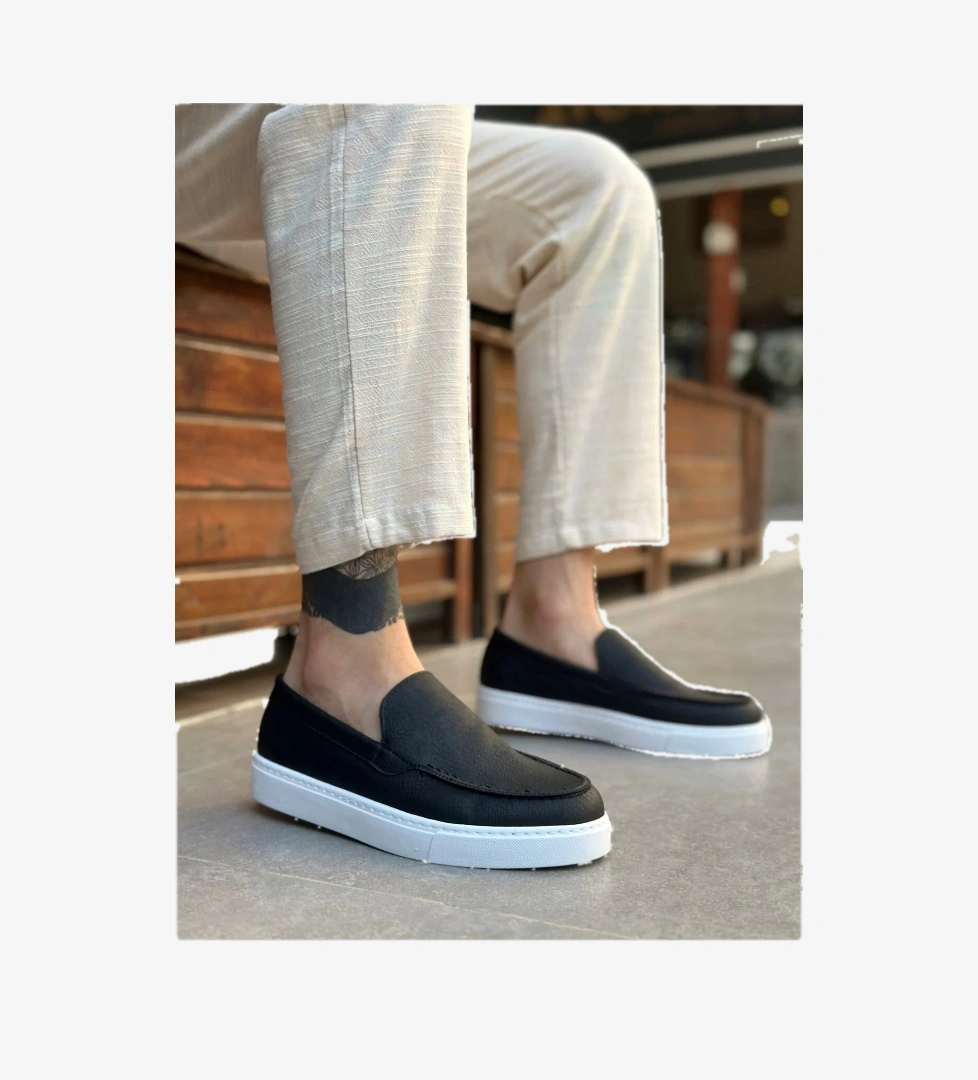 Pabucmarketi Bağcıksız Erkek Casual Ayakkabı SİYAH (BEYAZ TABAN) model görseli