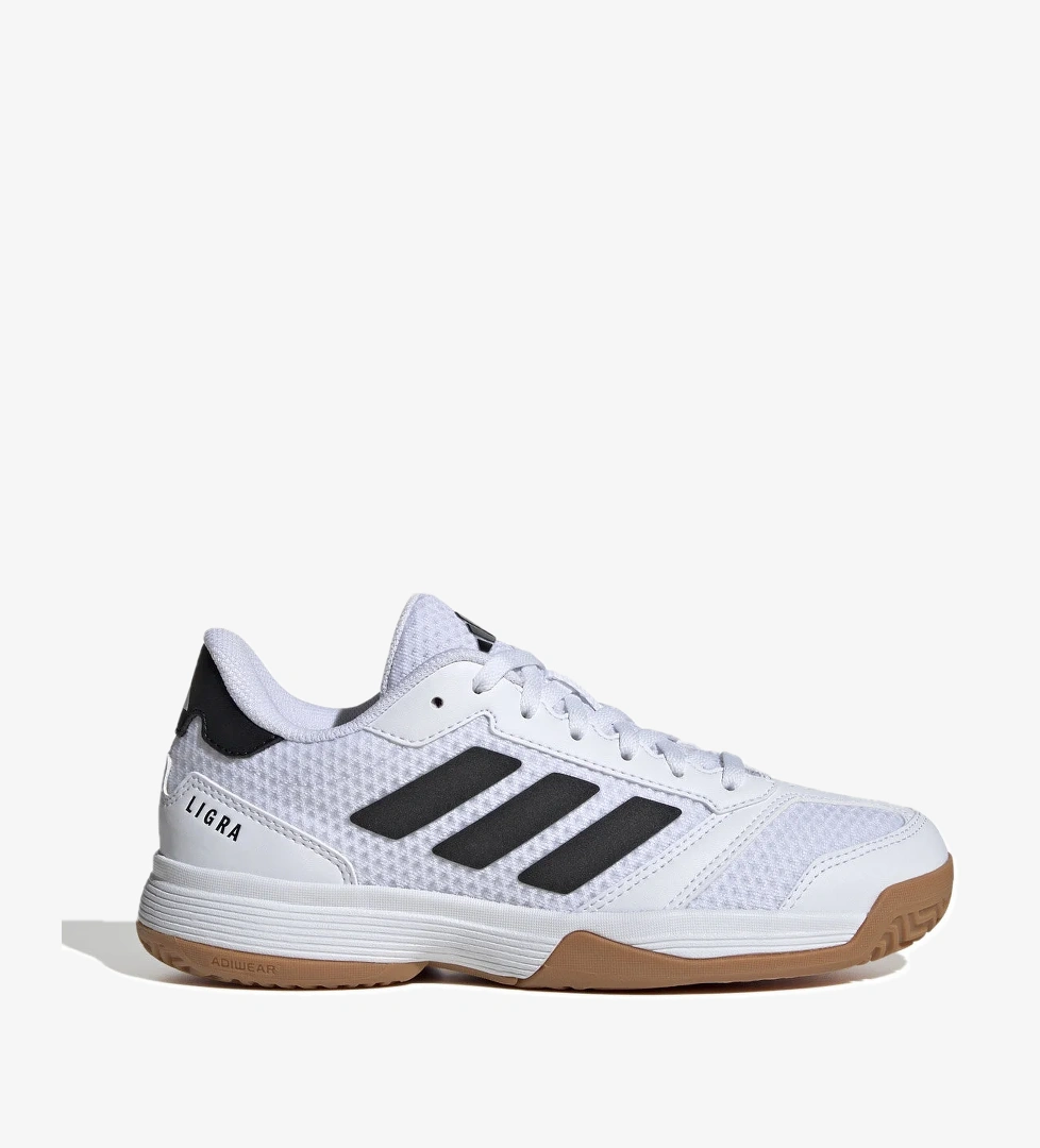 Adidas Ligra 8 K Beyaz Unisex Voleybol Ayakkabısı model görseli