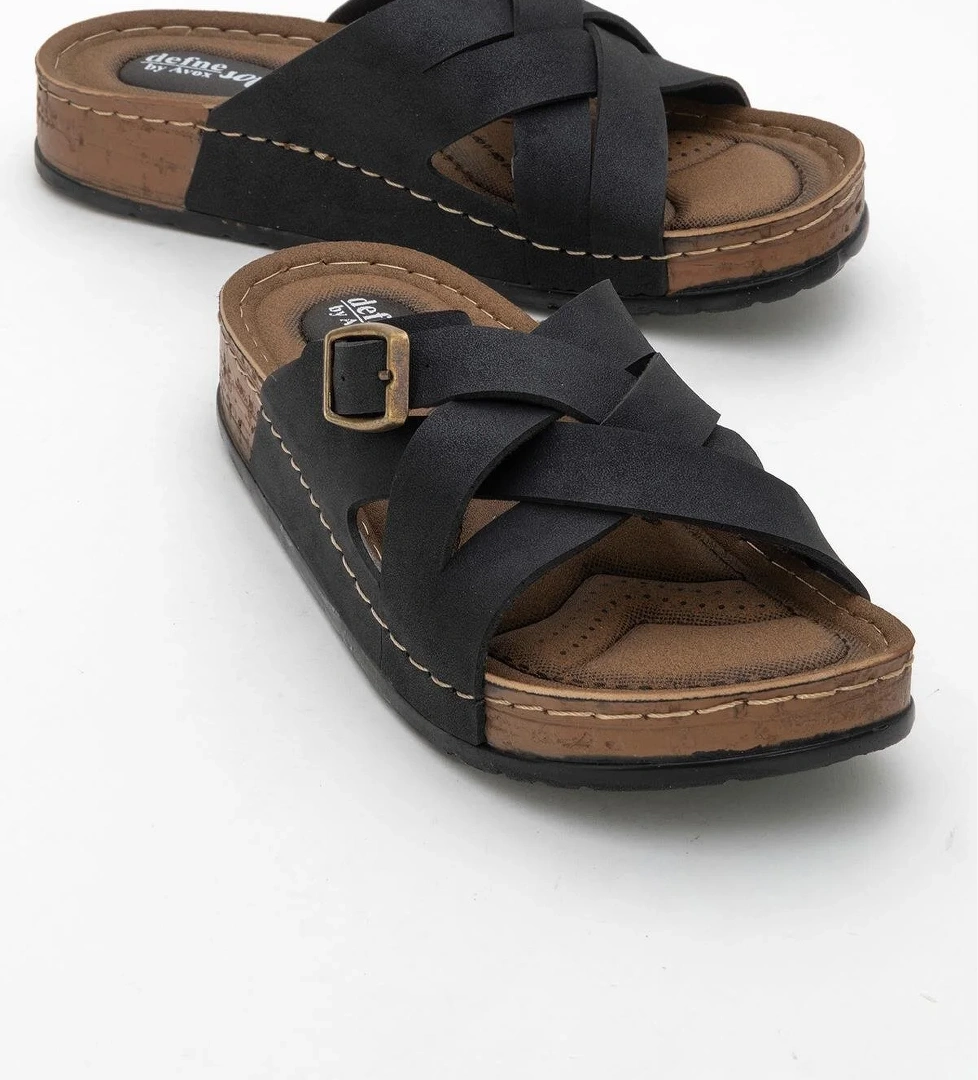 Kadın Çapraz Tokalı Terlik SİYAH