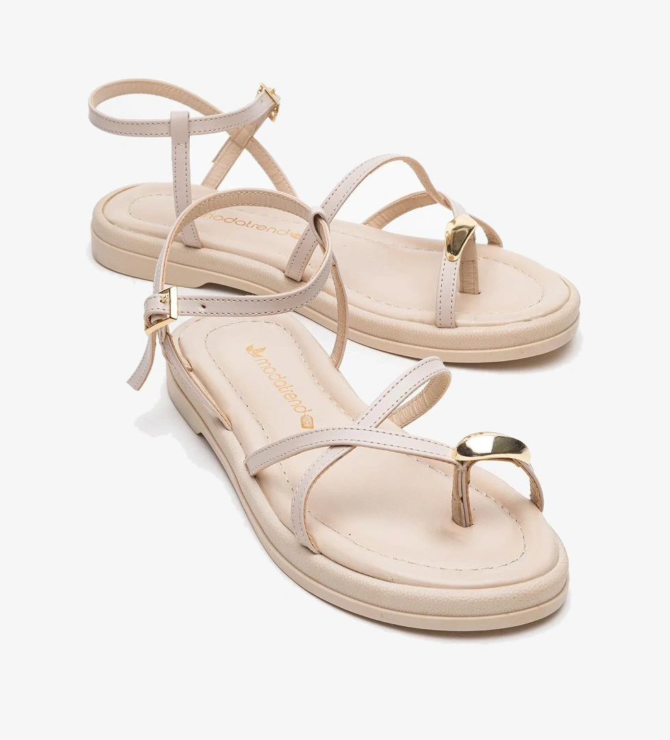 Ccway Parmak Arası Çapraz Kadın Sandalet BEJ CİLT model görseli