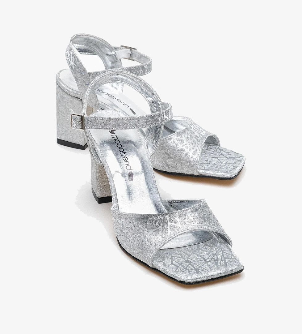 Kadın Bantlı Topuklu Sandalet Ayakkabı GÜMÜŞ