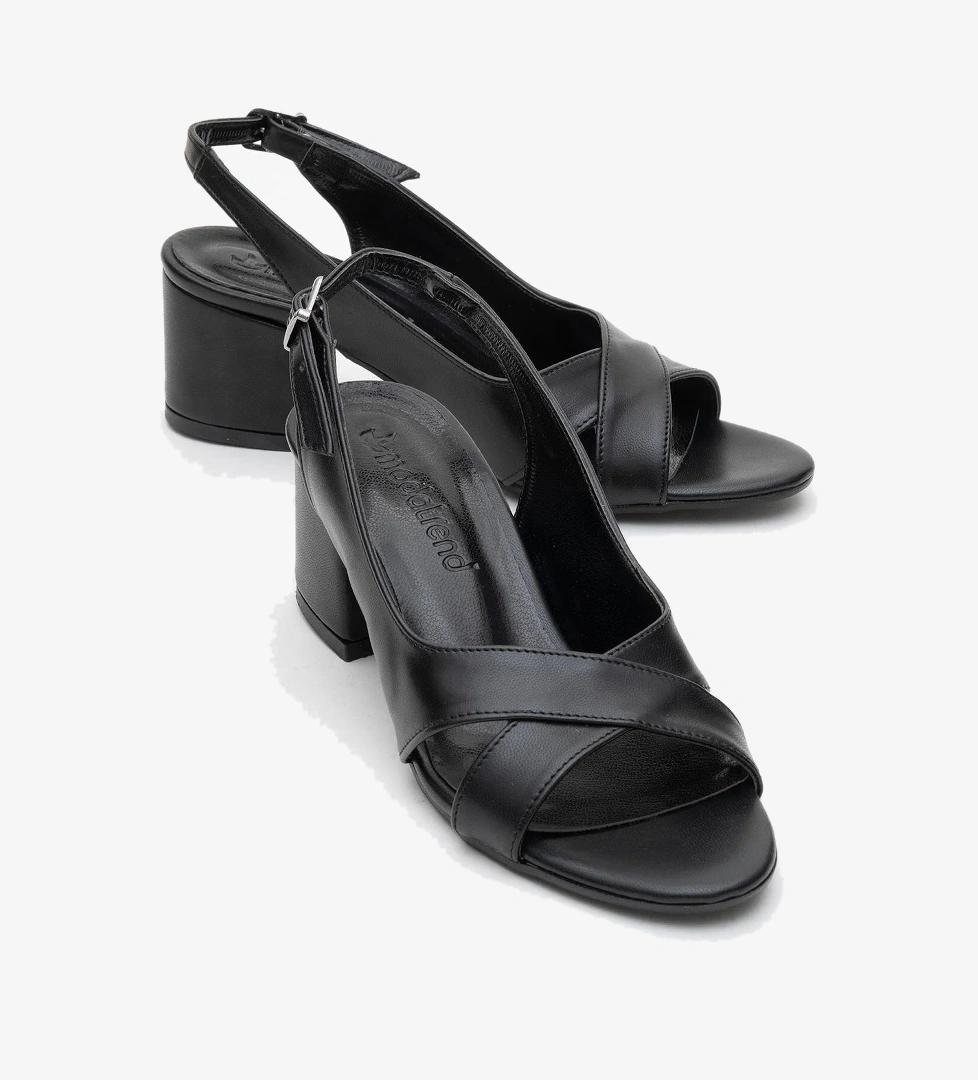 Ccway Çapraz Burnu Ve Arkası Açık Kadın Topuklu Sandalet Si̇yah Ten Ci̇lt model görseli