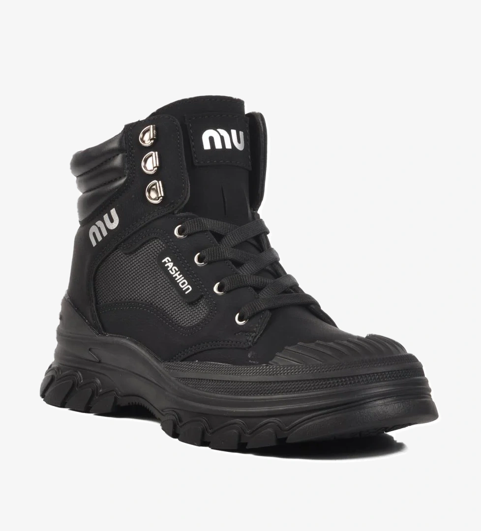 Puppis Z Siyah Kadın Bot