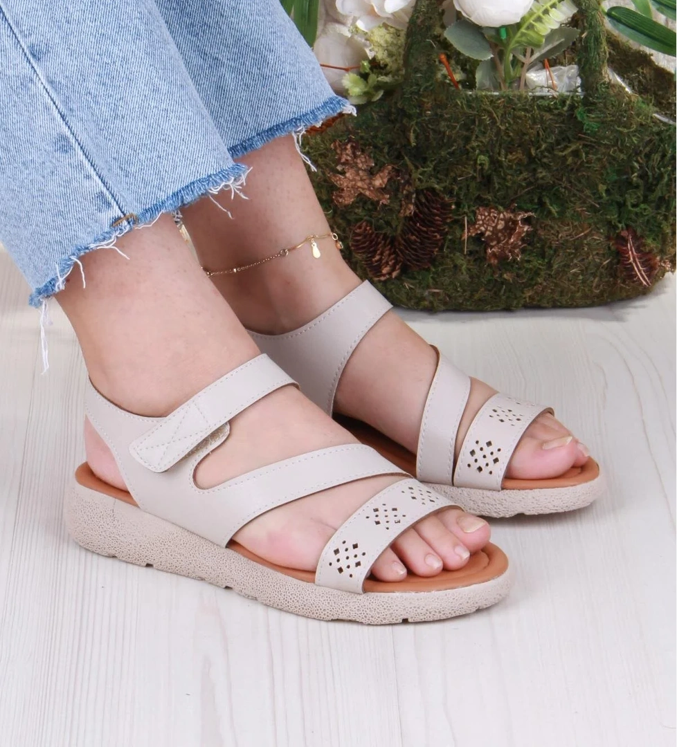 Fort 35851 Mavişim Rahat Esnek Çırt Bağlamalı Kadın Sandalet model görseli