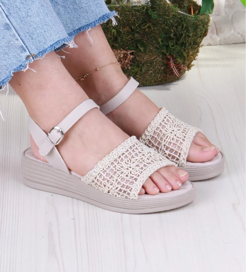 05-2001 Soft Rahat Toka Detaylı Dantel Örgülü Kadın Sandalet - Görsel 1