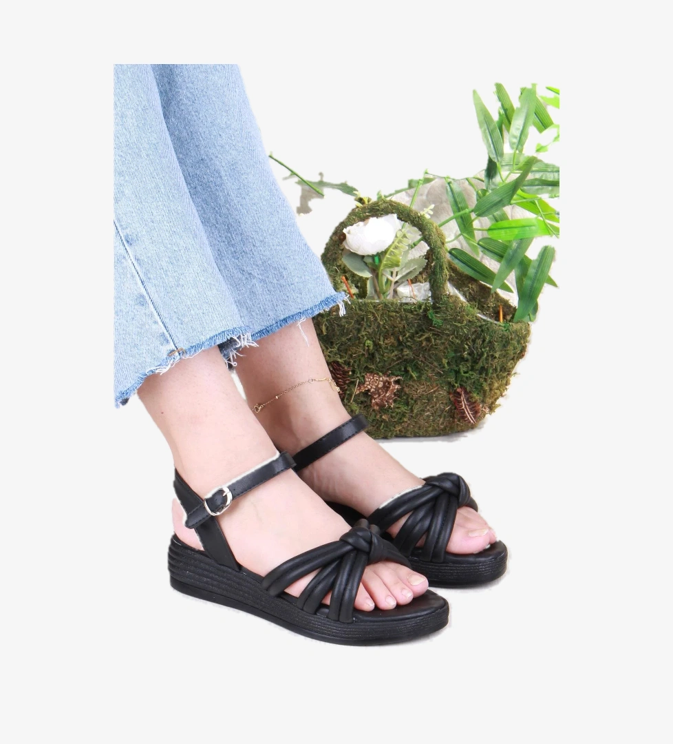 05-2077 Soft Rahat Toka Detaylı Büzgülü Bant Kadın Sandalet