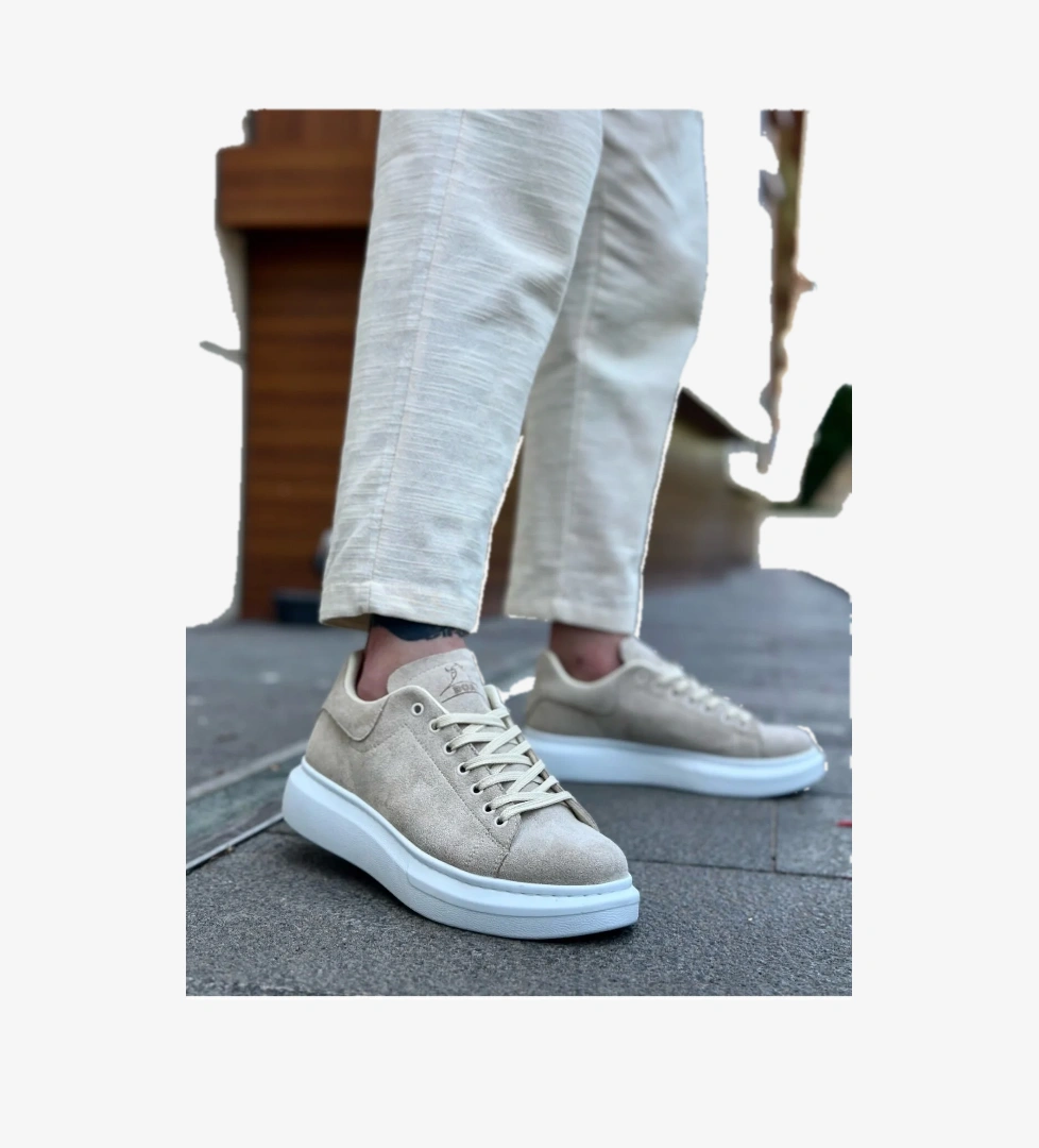 Pabucmarketi Bağcıklı Erkek Spor Ayakkabı KREM SÜET (BEYAZ TABAN) model görseli