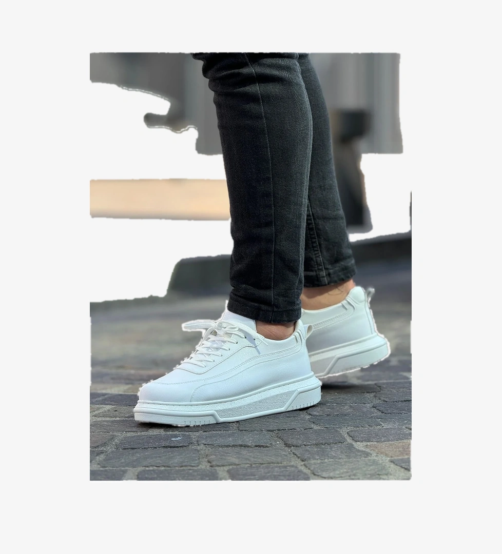 Pabucmarketi Bağcıklı Erkek Spor Ayakkabı Beyaz model görseli