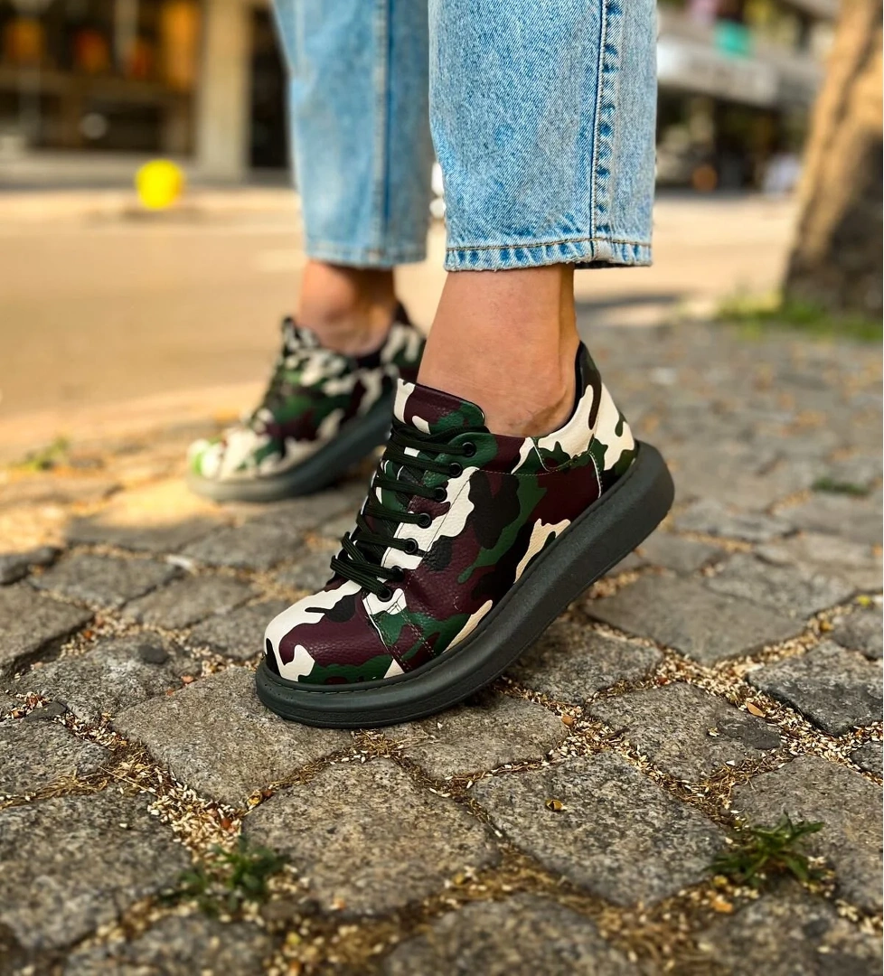 Pabucmarketi Bağcıklı Erkek Spor Ayakkabı Kamuflaj model görseli