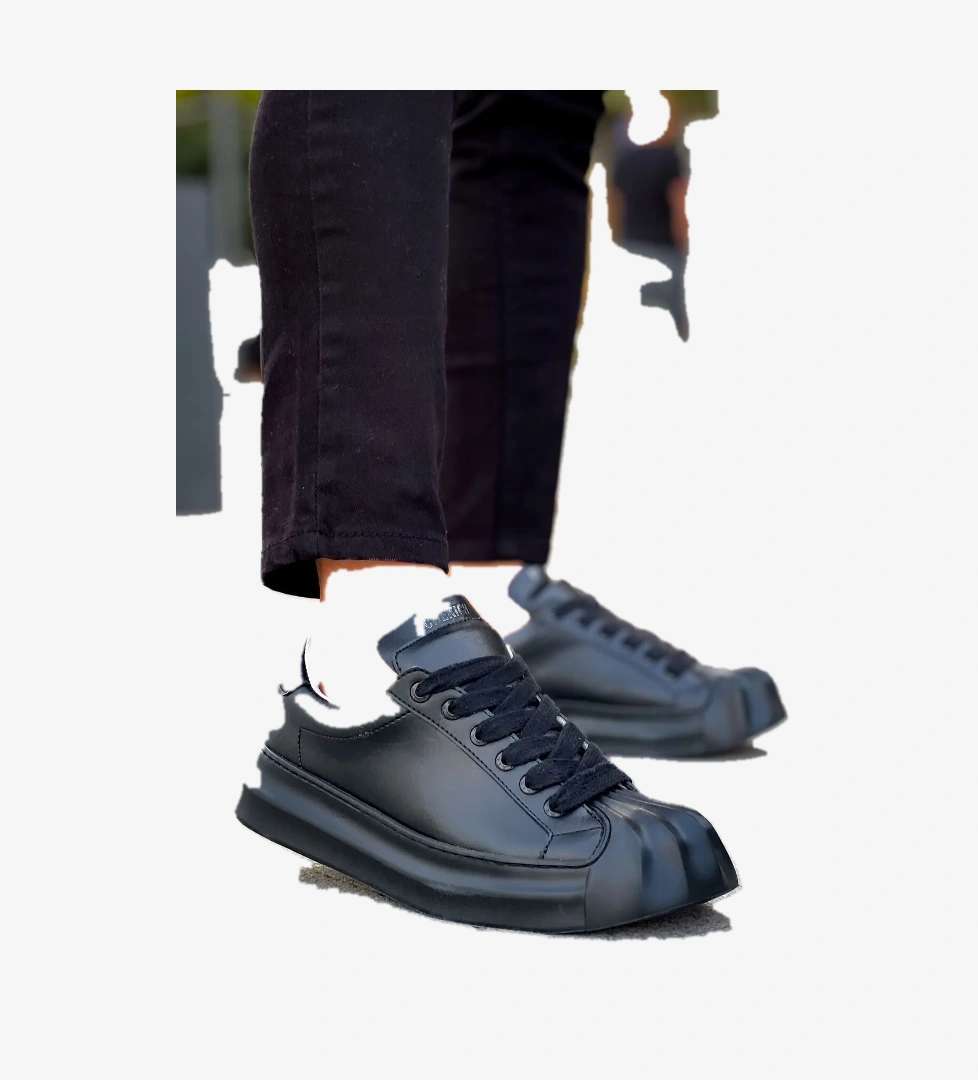 Pabucmarketi Bağcık Erkek Spor Ayakkabı Siyah model görseli