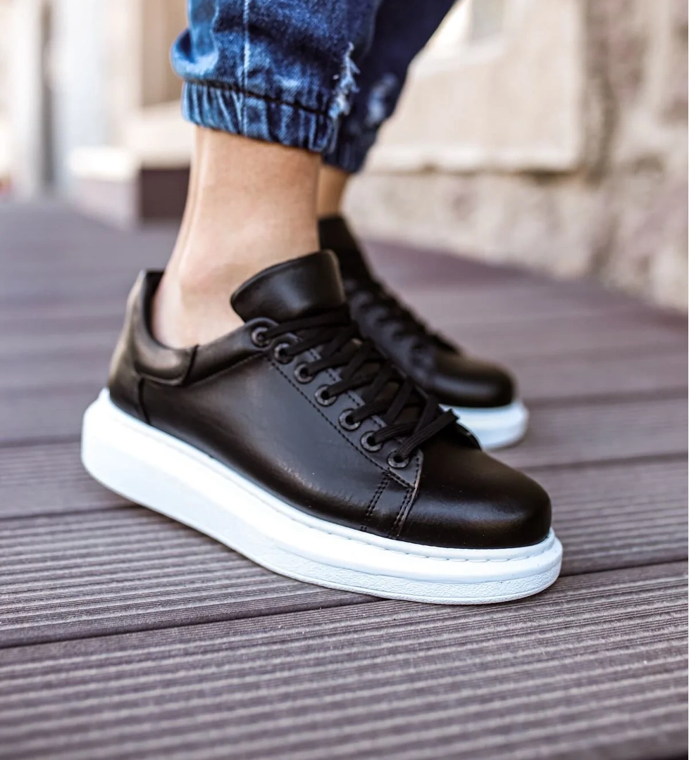 Bağcıklı Erkek Spor Ayakkabı Siyah