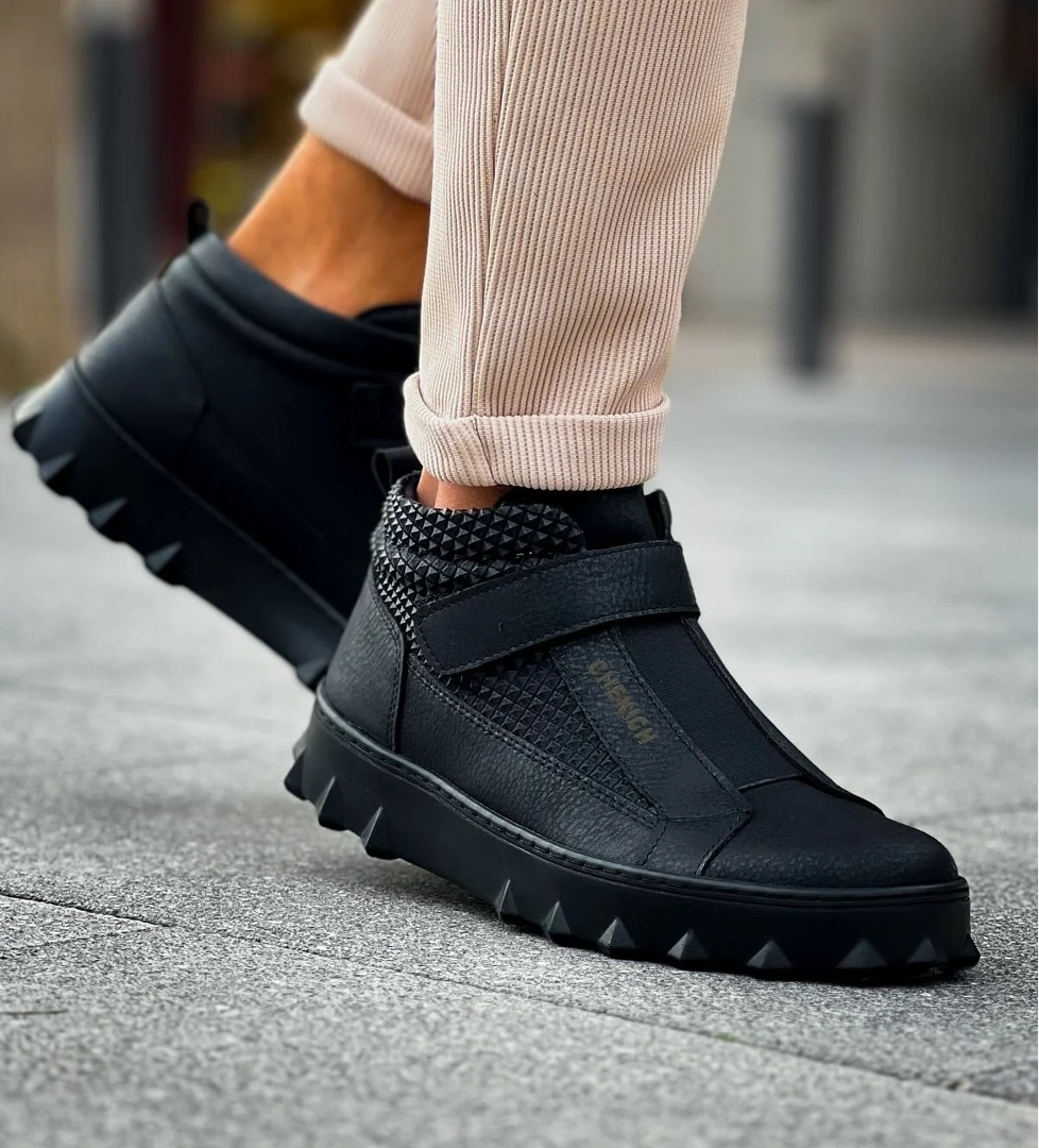 Cırtlı Erkek Sneaker Bot Siyah