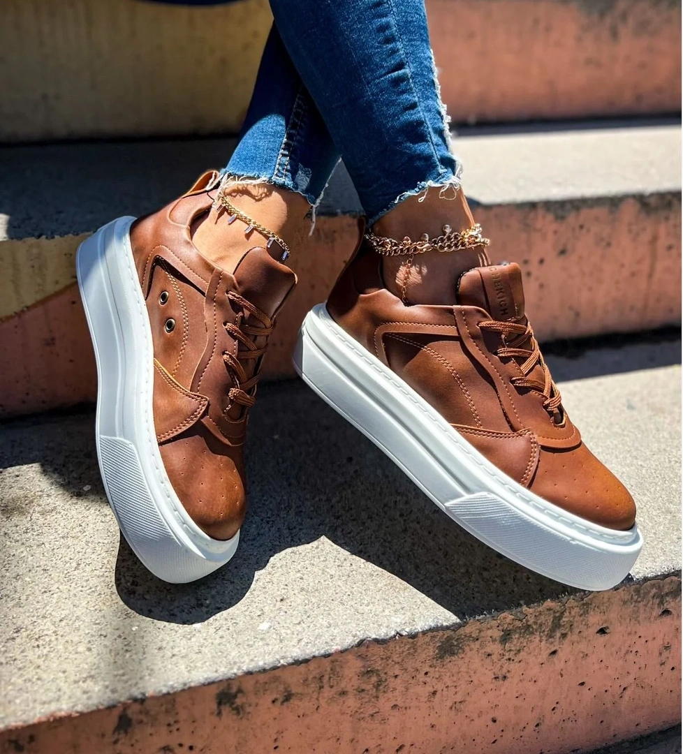 Pabucmarketi Bağcıklı Kadın Spor Ayakkabı Taba model görseli