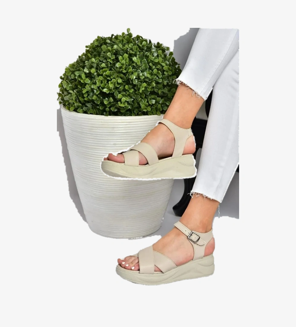 Kocamanlar GundiMarb Comfort Ortopedik Kadın Sandalet model görseli