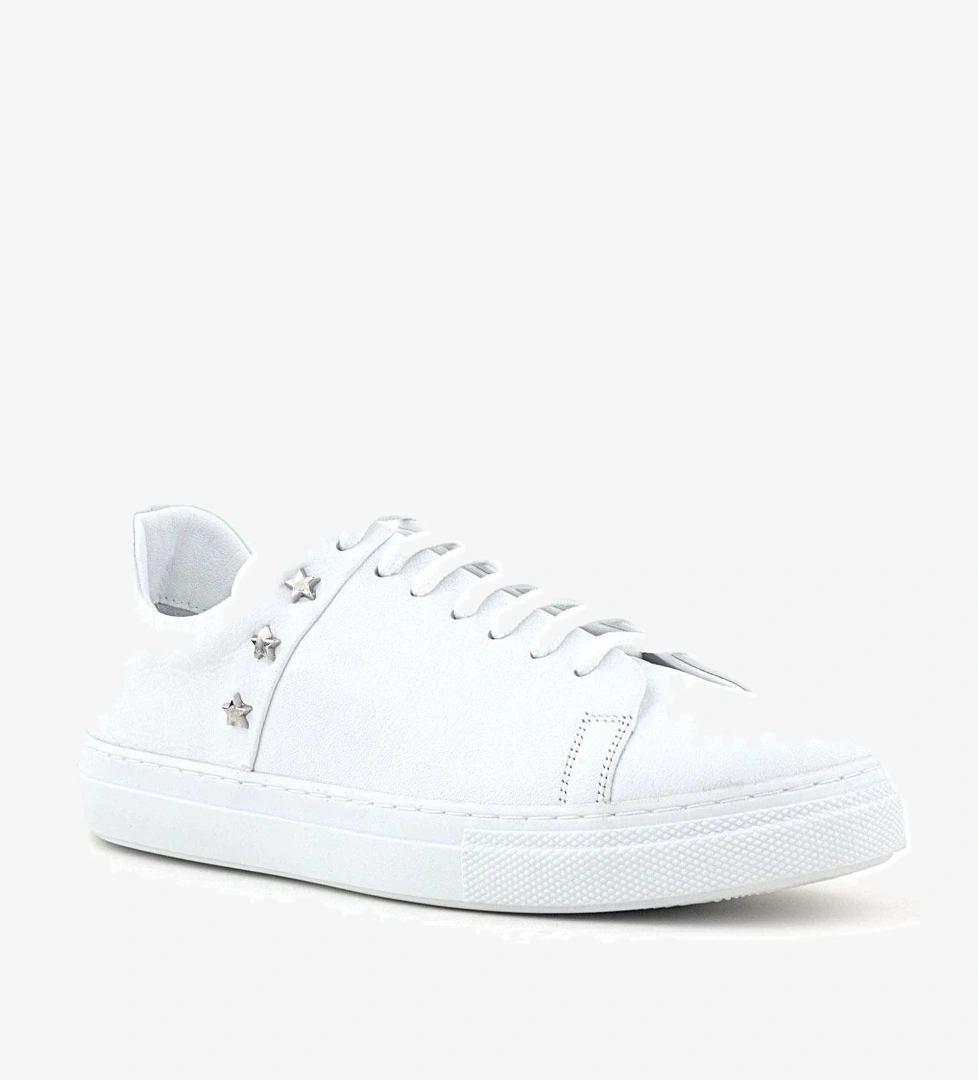 Hapshoe Look Hakiki Deri Kadın Beyaz Bağcıklı Yıldızlı Sneaker Ayakkabı model görseli