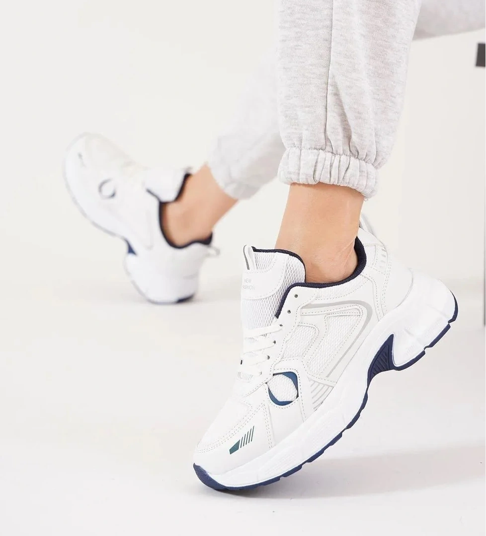 Papuç Sepeti Rahat Anatomik Yüksek Taban Kadın Spor Ayakkabı model görseli