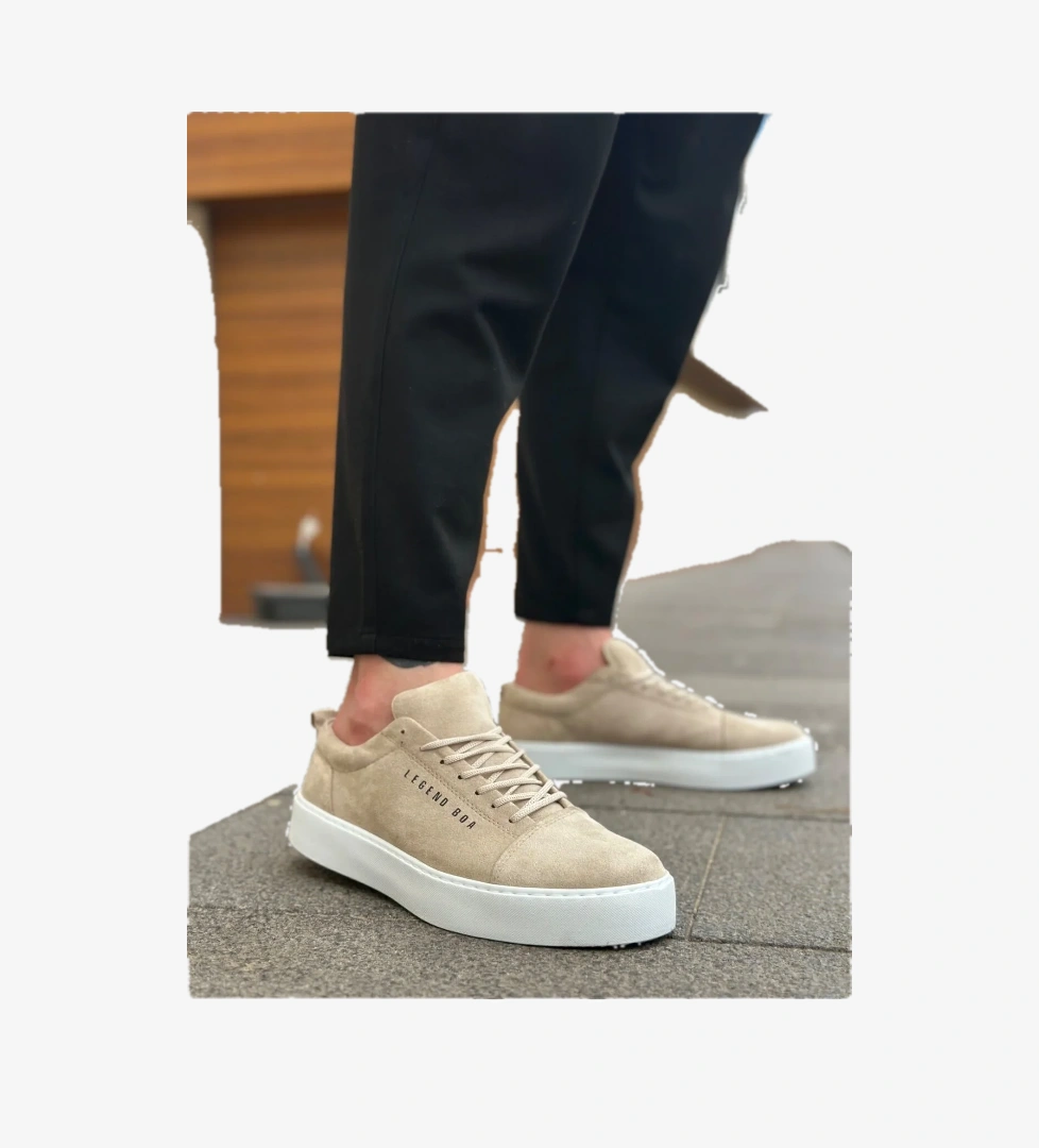 Pabucmarketi Bağcıklı Erkek Spor Ayakkabı KREM SÜET (BEYAZ TABAN) model görseli