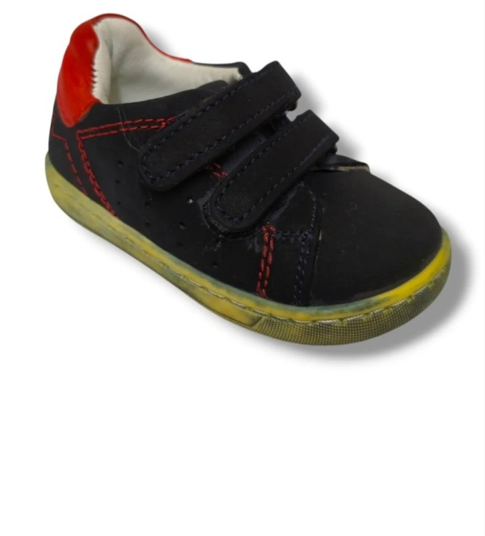 Pinky 3082-20 Yan Delikli 2 Cırtlı Erkek Çocuk Ayakkabı Lacivert Kırmızı 18-20 model görseli