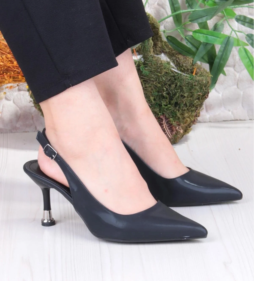 35244 Ceyn Simli Rugan Önü Kapalı Arkası Açık Topuklu Kadın Ayakkabı