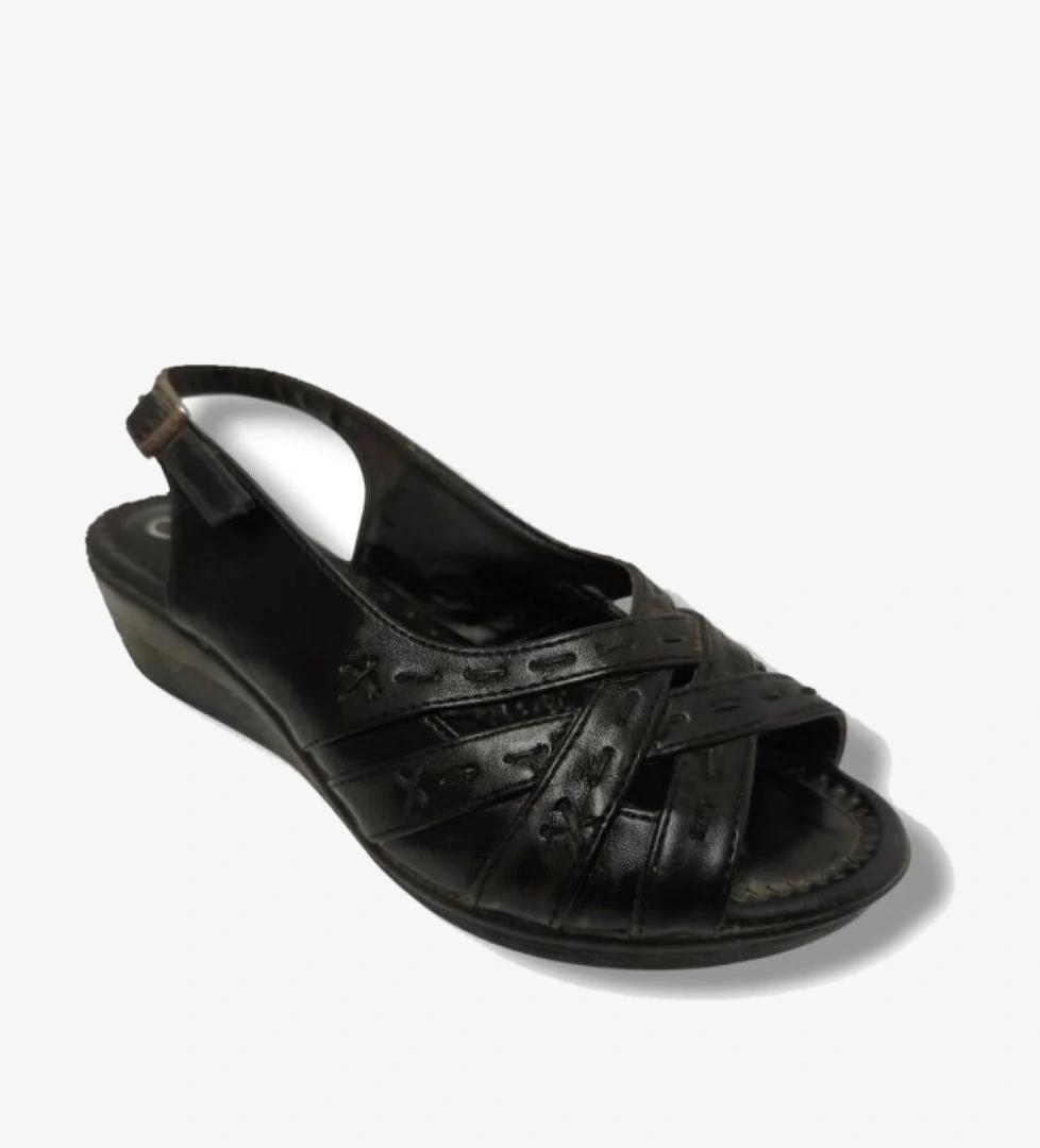 Hi̇saş Hisaş 3127-20 Çapraz Desen Şeritli Kadın Sandalet model görseli