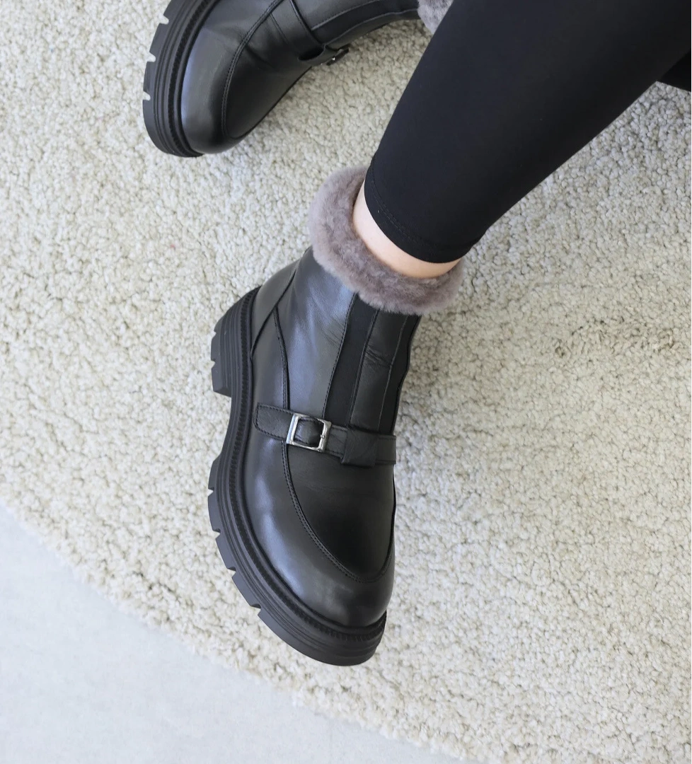 Fast Step Hakiki Deri Kürklü Kadın Klasik Bot 217kza789-34 model görseli