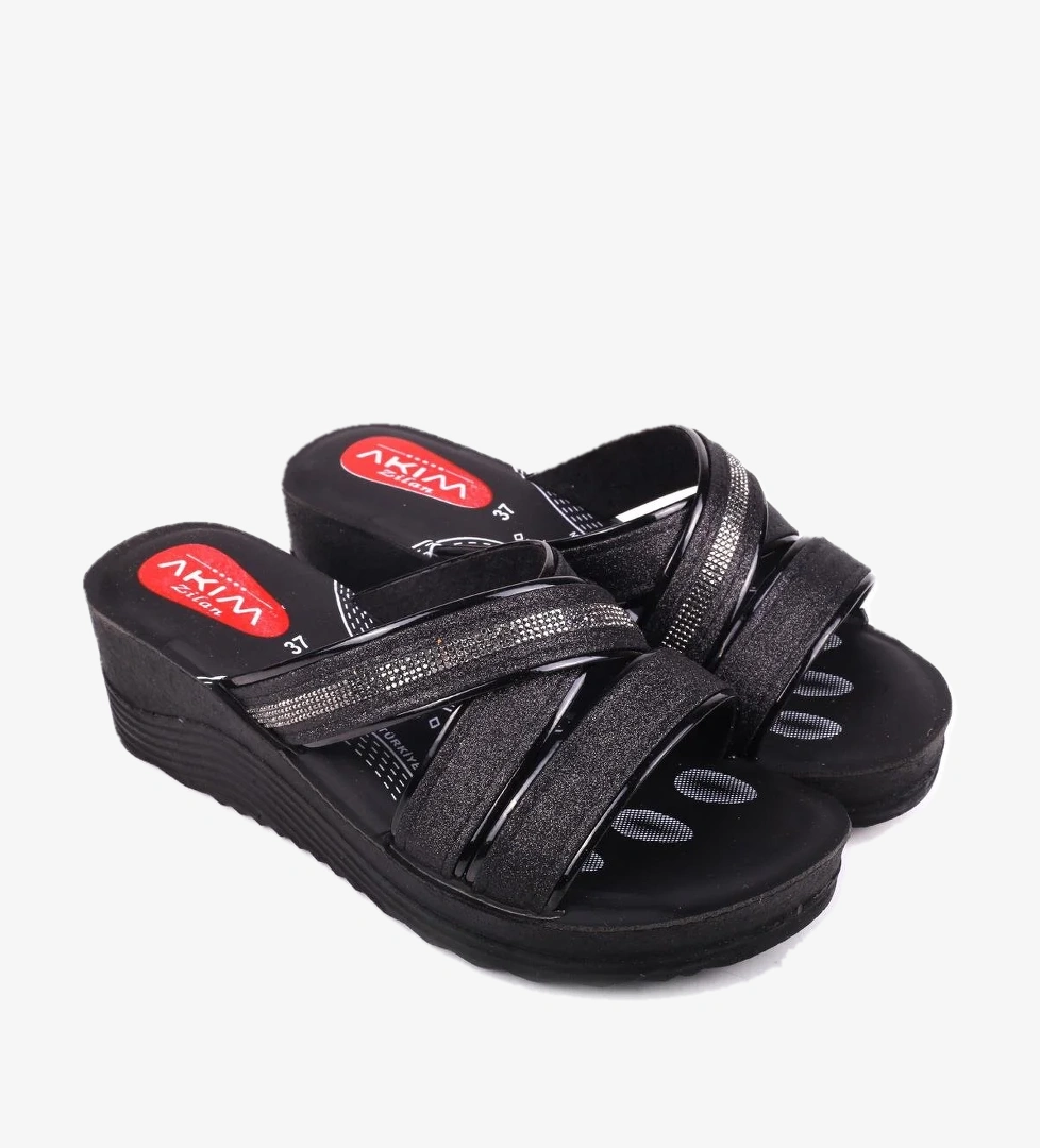 Papuç Sepeti 4869 Çapraz & Taşlı Anatomik Taban Günlük Kadın Terlik model görseli