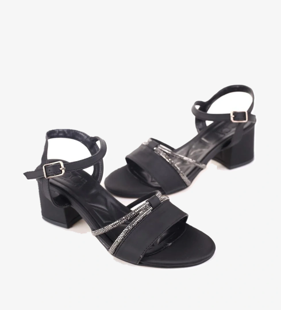 Papuç Sepeti 411 Kadın Taş Detaylı 6 Cm Topuklu Sandalet Ayakkabı model görseli