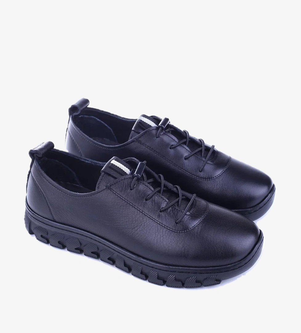 Voyager 9050 Kadın Günlük Hakiki Deri Ortopedik Ayakkabı model görseli