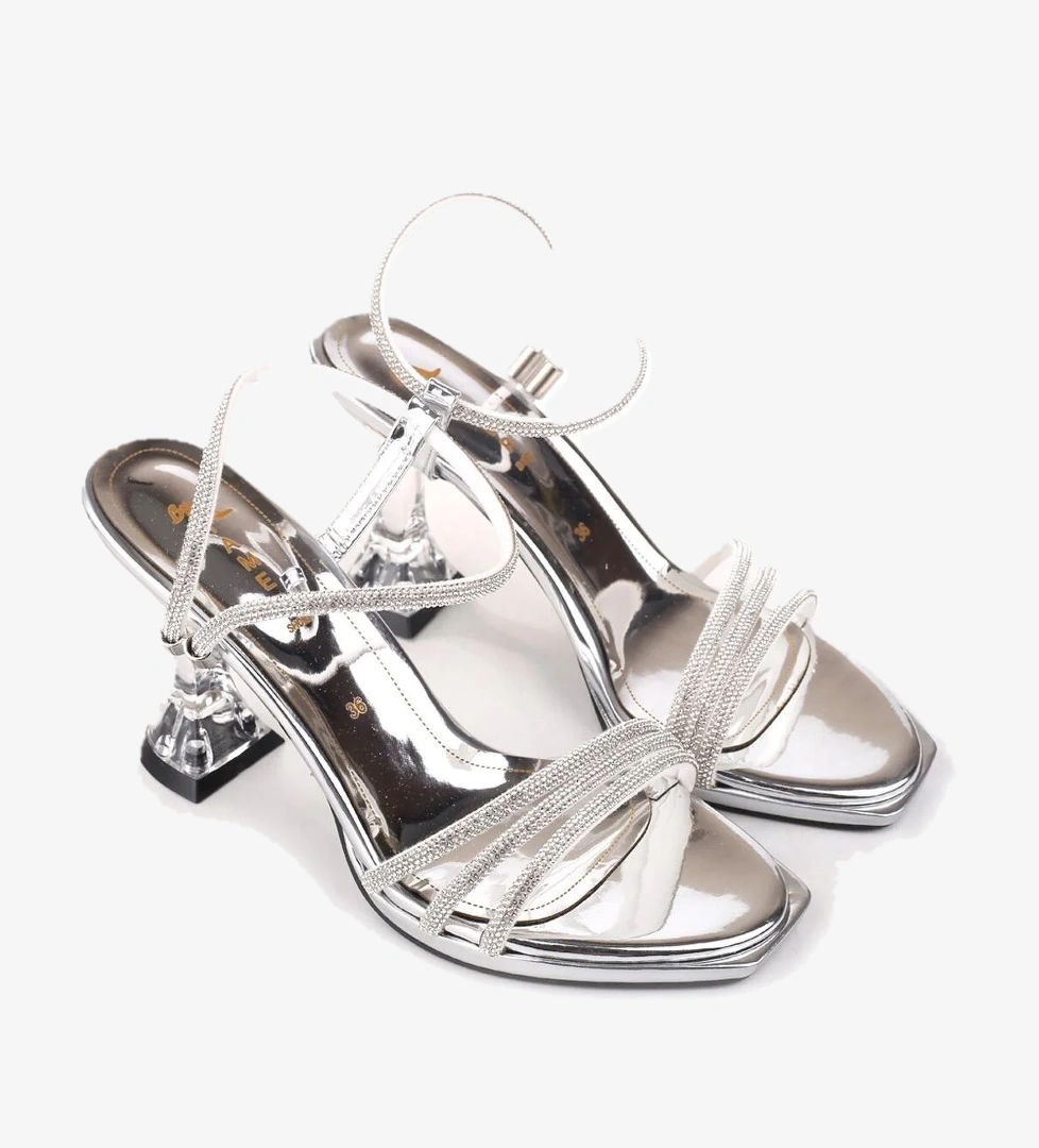 Papuç Sepeti 4749 Kadın 9 Cm Topuk Taşlı Abiye Sandalet model görseli