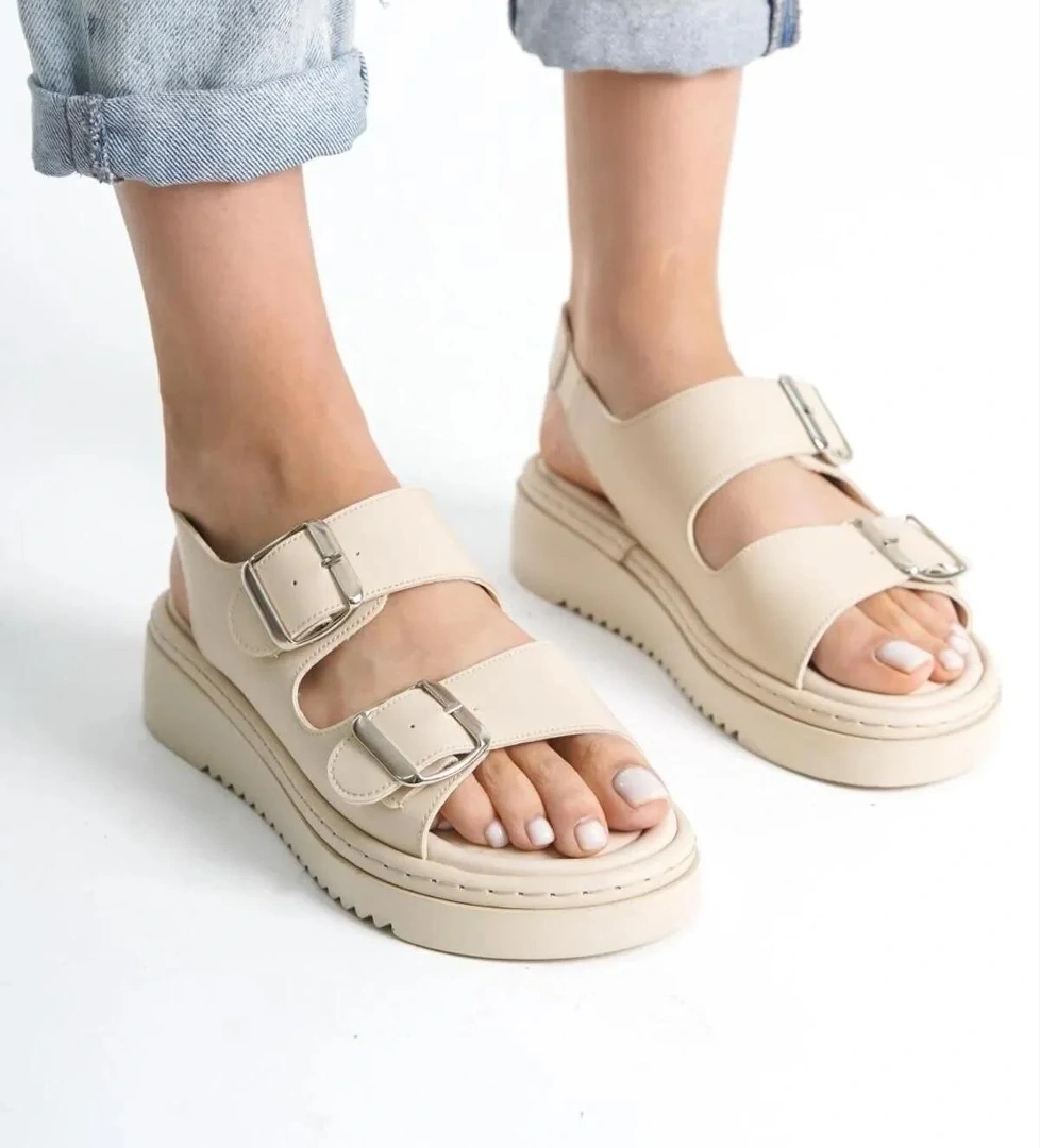 Papuç Sepeti Fncy-602 Günlük Kadın Çift Tokalı Rahat Sandalet model görseli