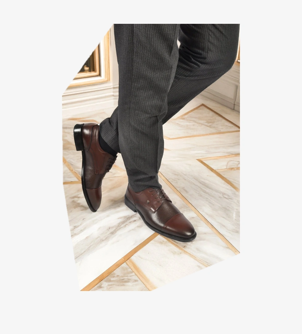 Pierre Cardin Kahverengi Siyah Hakiki Deri Erkek Klasik Ayakkabı model görseli