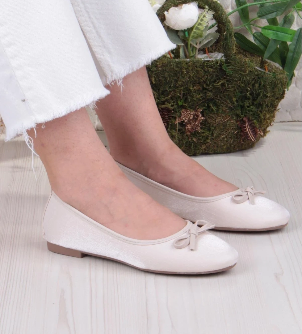 01-631 Soft Fiyonk Detaylı Şık Ev İş Ofis Rahat Günlük Ayakkabı Kadın Babet