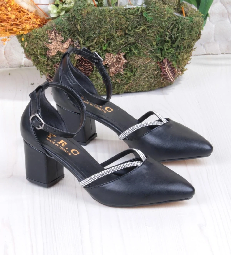 Fort 35621 Biye Taşlı Kalın Topuklu Kadın Ayakkabı model görseli