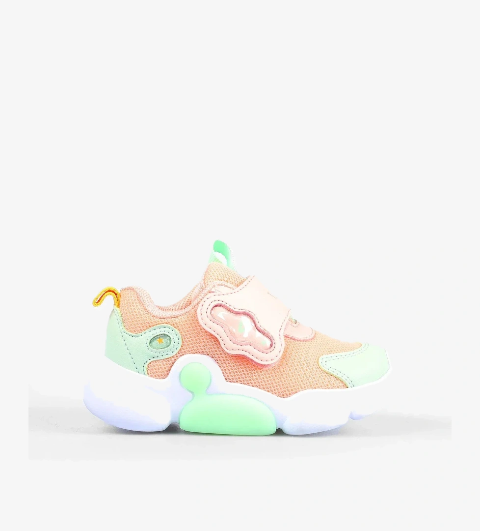 Vicco Gum Kız Çocuk Işıklı Spor Ayakkabı model görseli