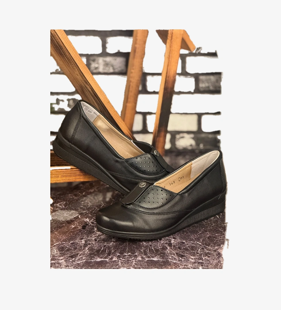 Ghattix E06 Günlük Hafif Mevsimlik Rahat Kadın Anne Ayakkabı Siyah model görseli