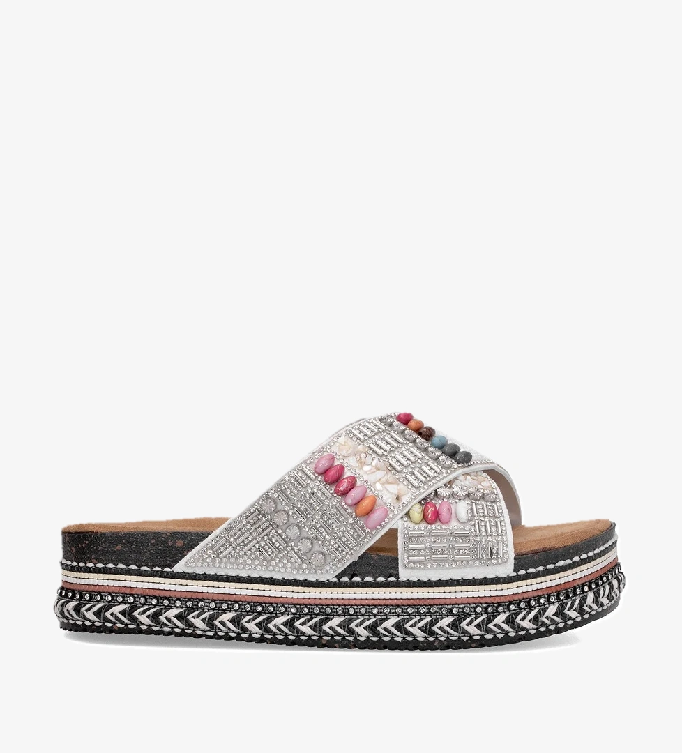 Ayakkabı Fuarı Elit Btbsj03 Kadın Taşlı Düz Terlik Siyah Beyaz model görseli