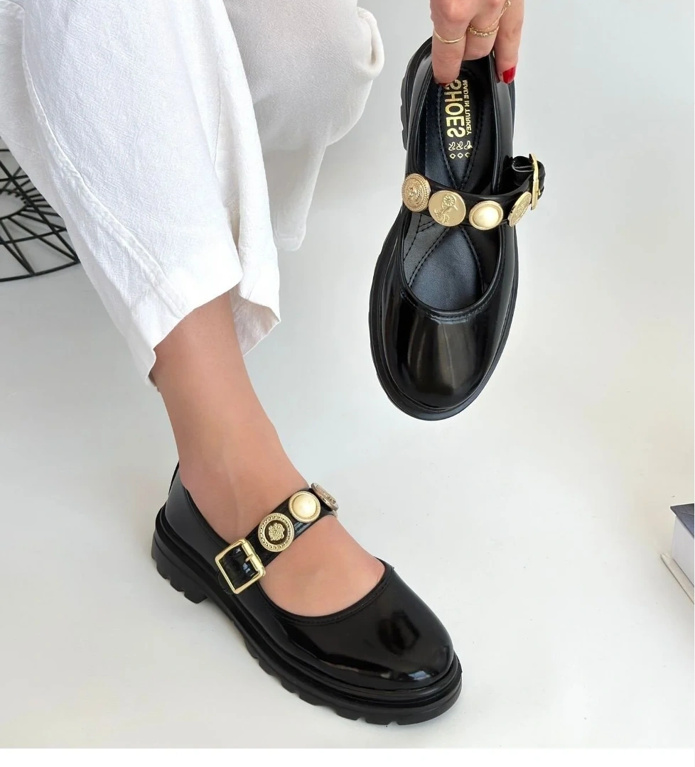 Siyah Rugan Kadın Günlük Ayakkabı