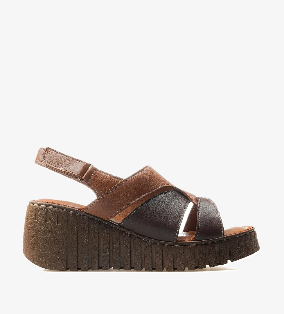 Kadın Hakiki Deri Günlük Sandalet 25y 25020264y Z Taba Kahve