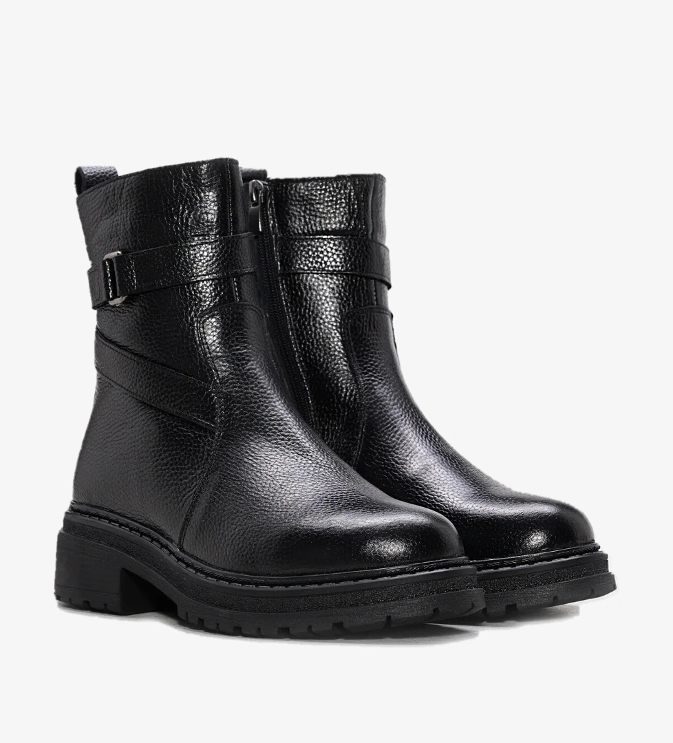 Fast Step Hakiki Deri Kürklü Kadın Klasik Bot 257KZA627 model görseli